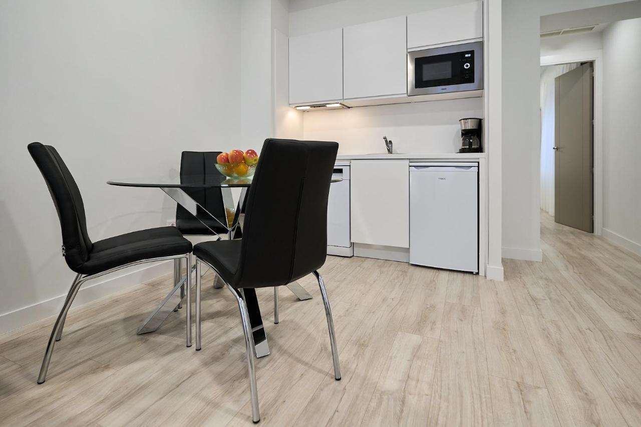 Ines Luna Suites Salamanca Bagian luar foto