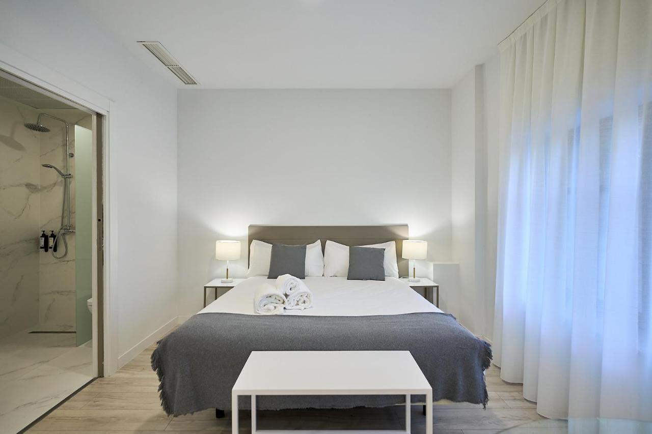 Ines Luna Suites Salamanca Bagian luar foto