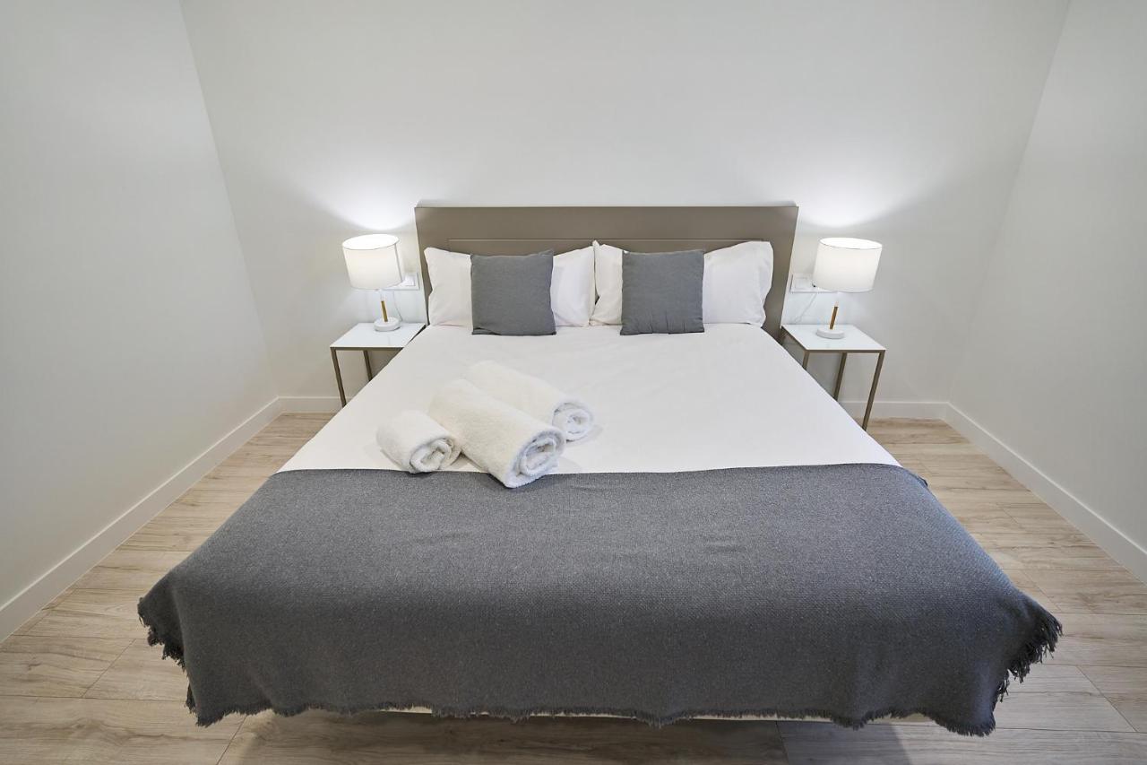 Ines Luna Suites Salamanca Bagian luar foto