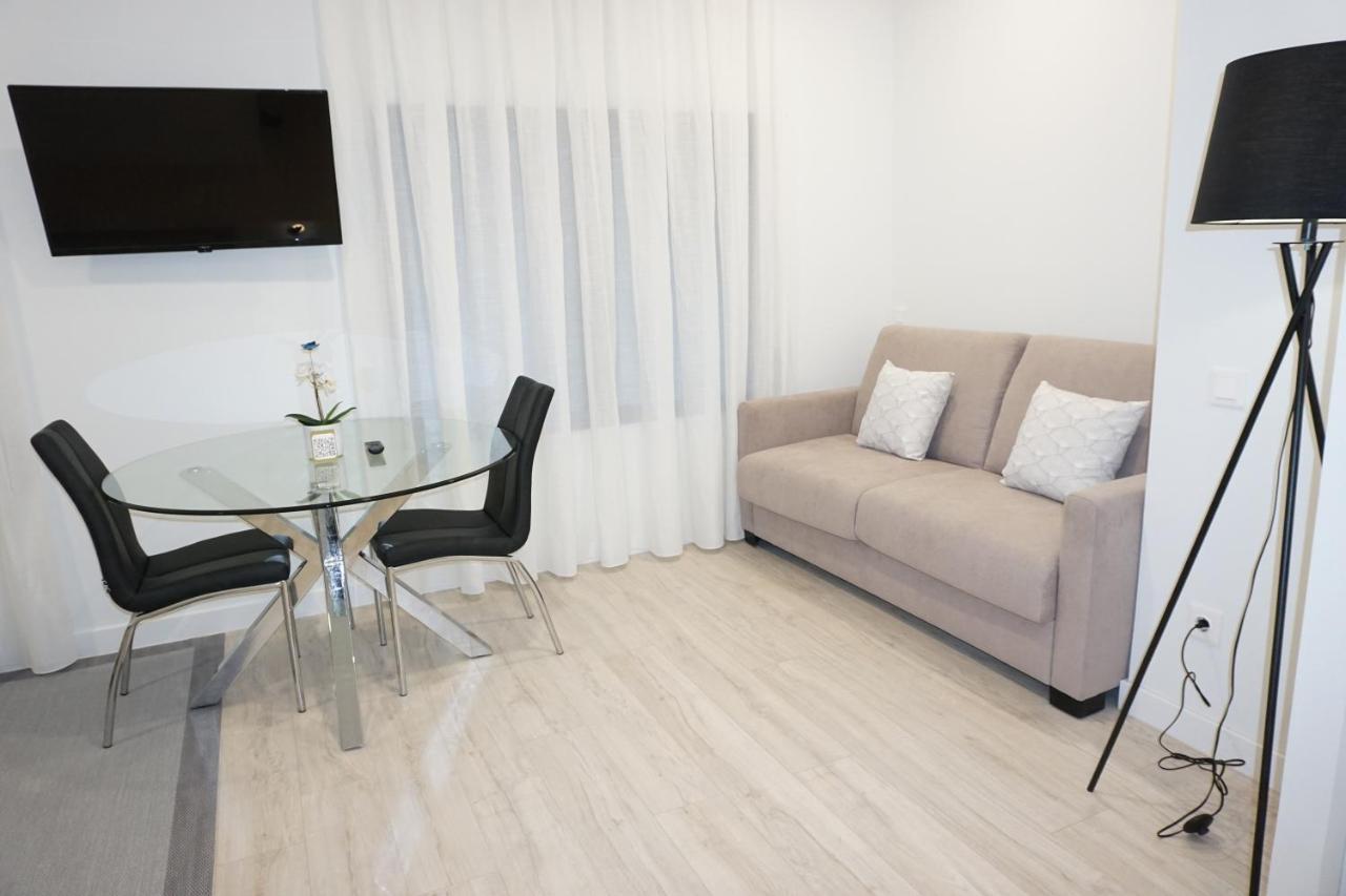 Ines Luna Suites Salamanca Bagian luar foto